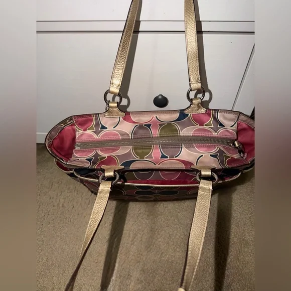 2pc Limited Ed. Coach Multicolor Medium Signature Gallery Scarf Print Satin Tote - Picture 5 of 13